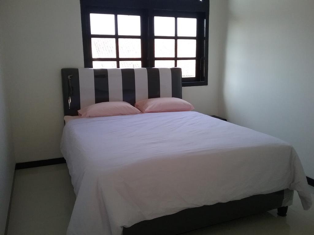 Mess Inn Semarang Rom bilde
