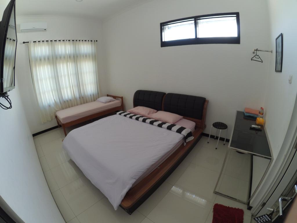 Mess Inn Semarang Eksteriør bilde